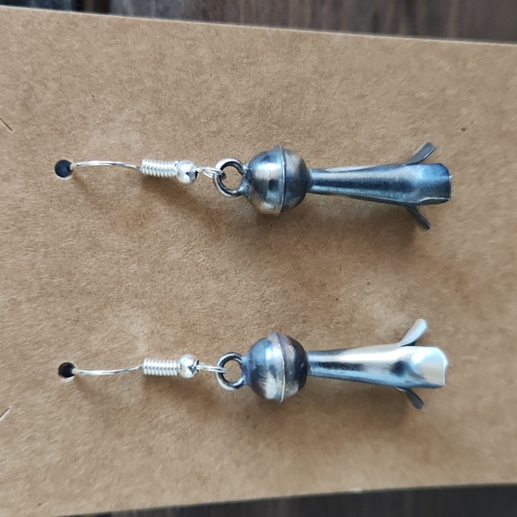 NWOT Native American Navajo Sterling Squash Blossom Dangle Earrings ๐โค๏ธ - Picture 2 of 9